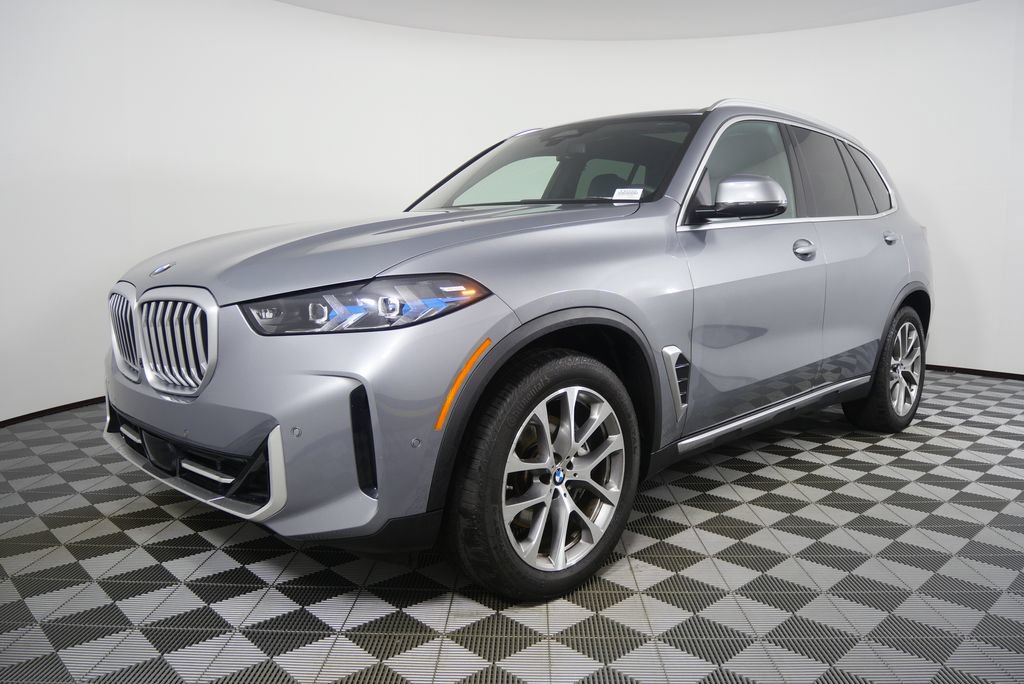 Certified 2026 BMW X5 xDrive40i AWD/4WD image 7