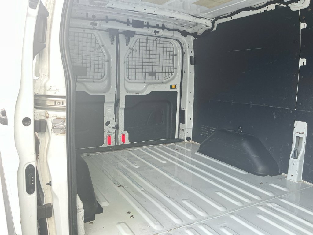 Used 2016 Ford Transit 250 130 Low Roof RWD image 21