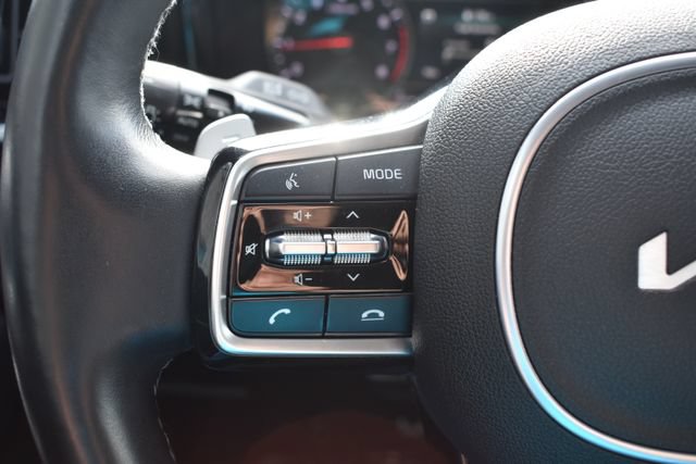 Used 2023 Kia Sorento EX AWD/4WD image 24