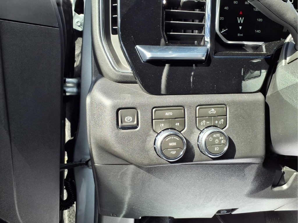 New 2026 GMC Sierra 1500 Elevation AWD/4WD image 16