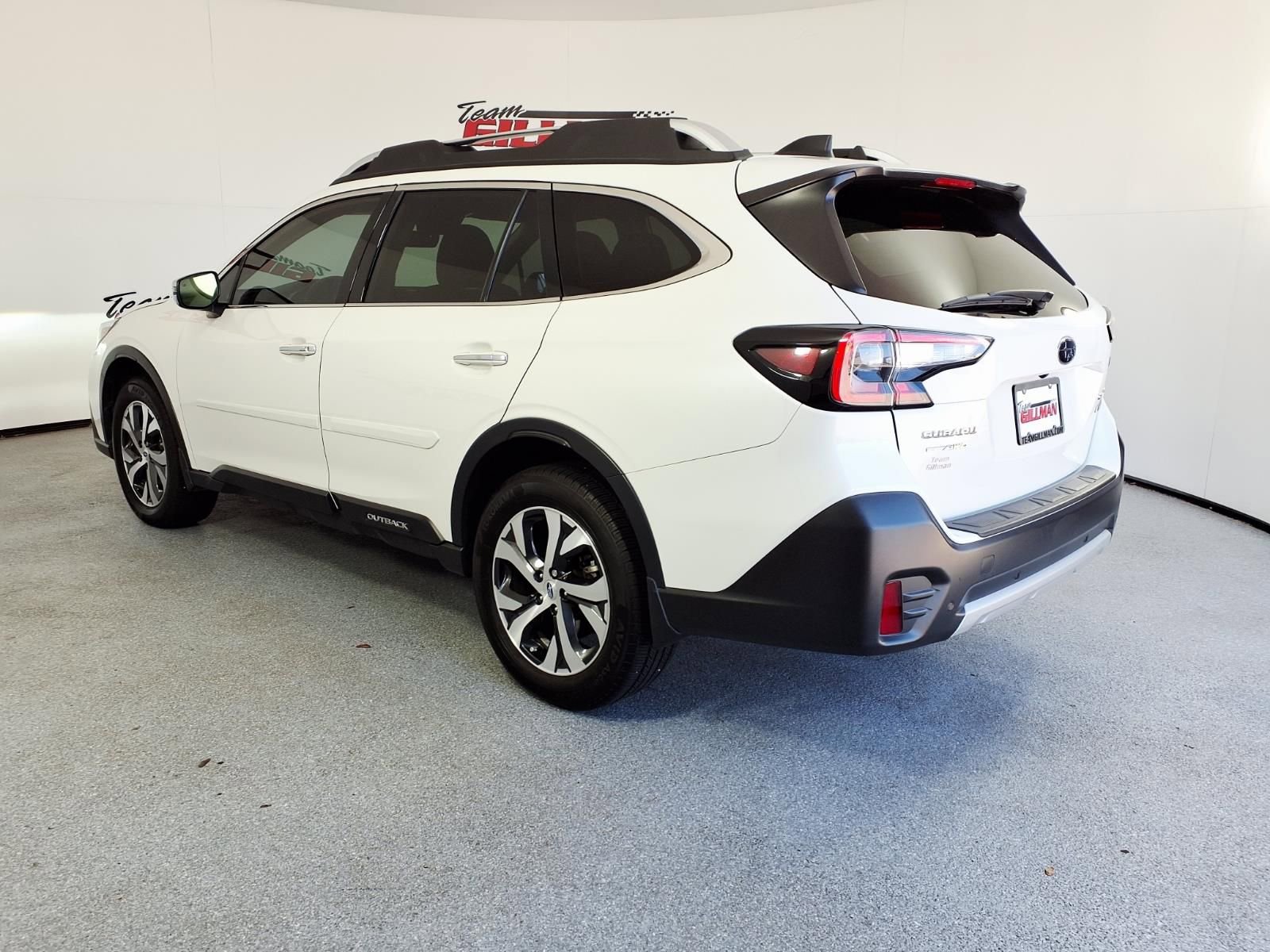 Used 2022 Subaru Outback Touring XT AWD/4WD image 2