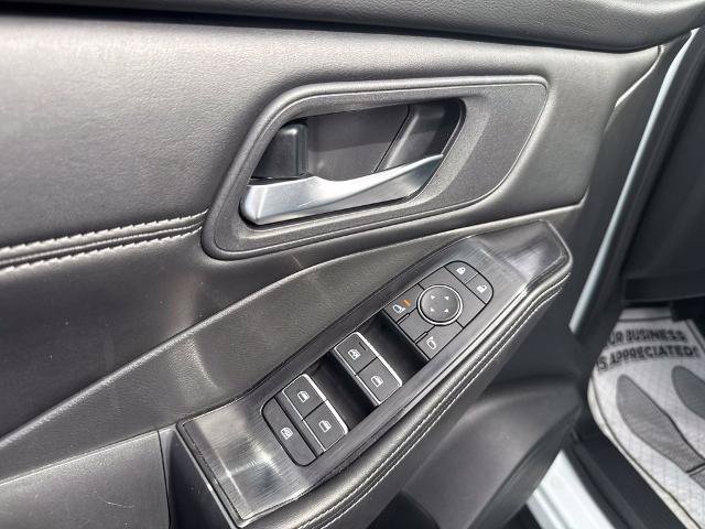 Certified 2026 Nissan Rogue SL AWD/4WD image 22