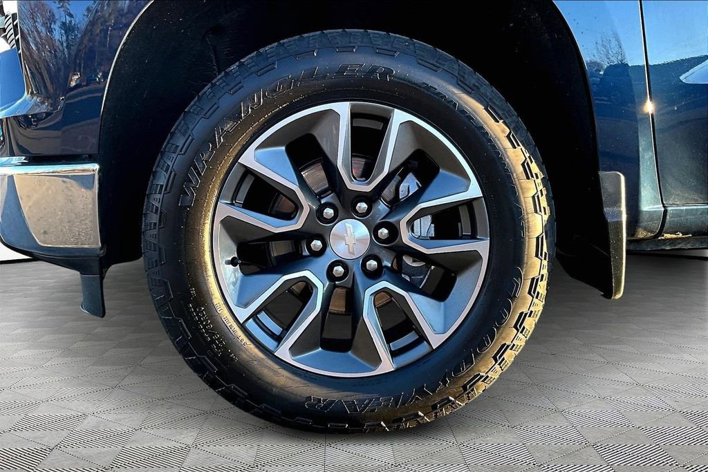 Used 2023 Chevrolet Silverado 1500 LT image 20