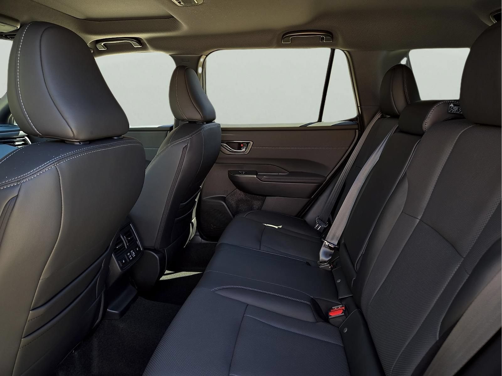New 2026 Subaru Outback Touring AWD/4WD image 10