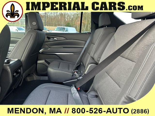 New 2026 Chevrolet Traverse LT w/ LPO, Floor Liner Package image 17