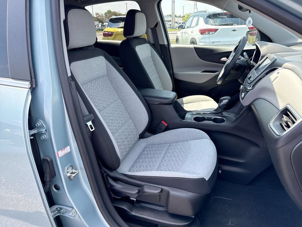 Used 2022 Chevrolet Equinox LT FWD image 25
