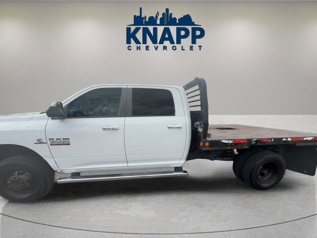 Used 2018 RAM 3500 SLT AWD/4WD image 4