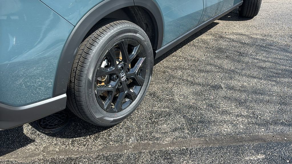 Used 2024 Honda HR-V Sport image 8