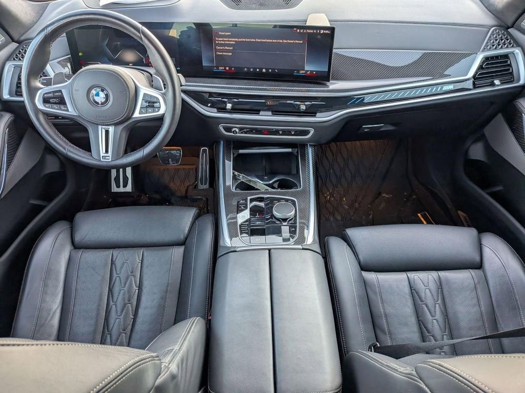 Used 2025 BMW X7 M60i w/ Climate Comfort Package AWD/4WD image 29