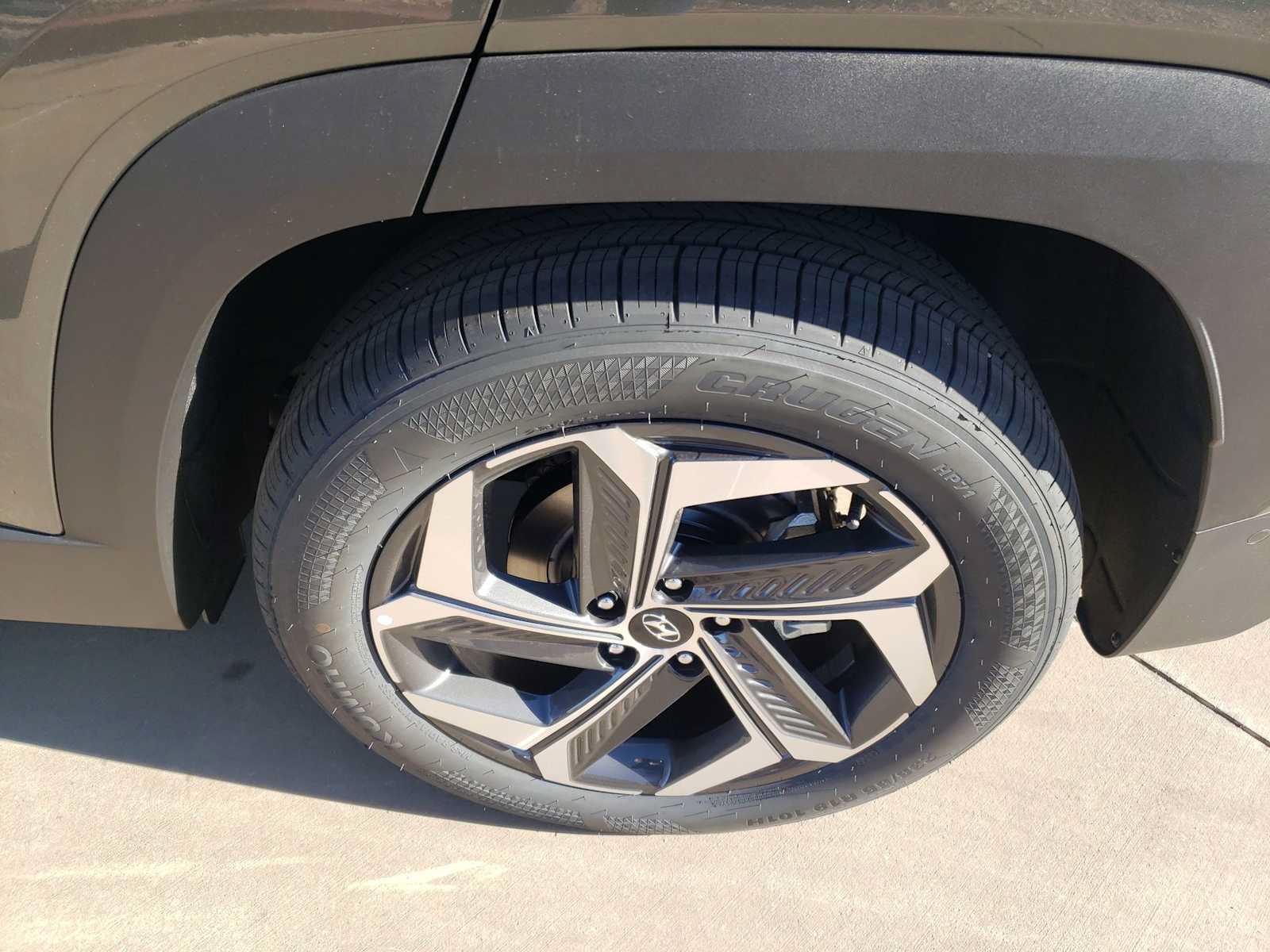 Certified 2023 Hyundai Tucson Limited FWD image 14