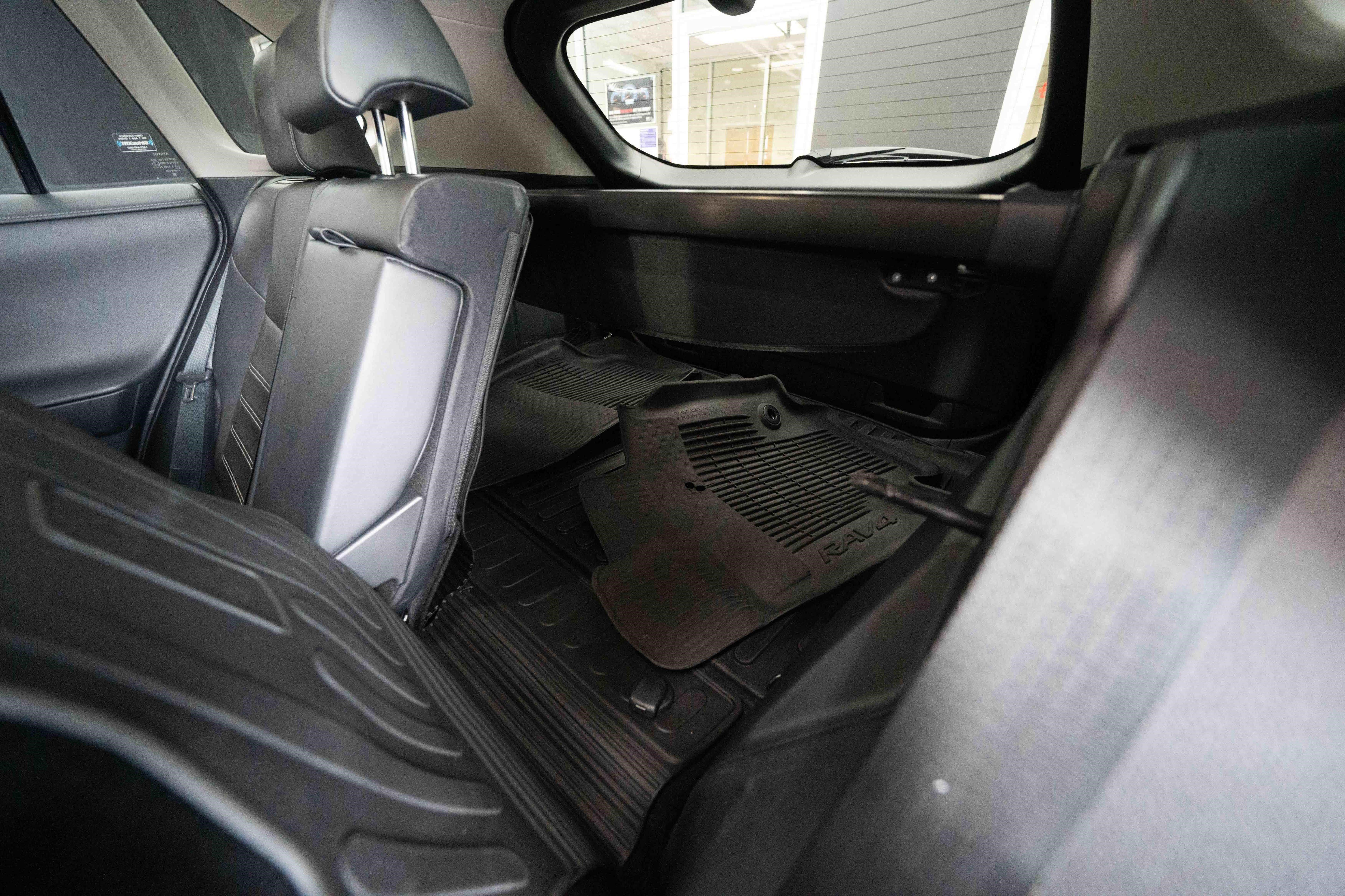 Used 2024 Toyota RAV4 Limited w/ Advanced Technology Package AWD/4WD image 24