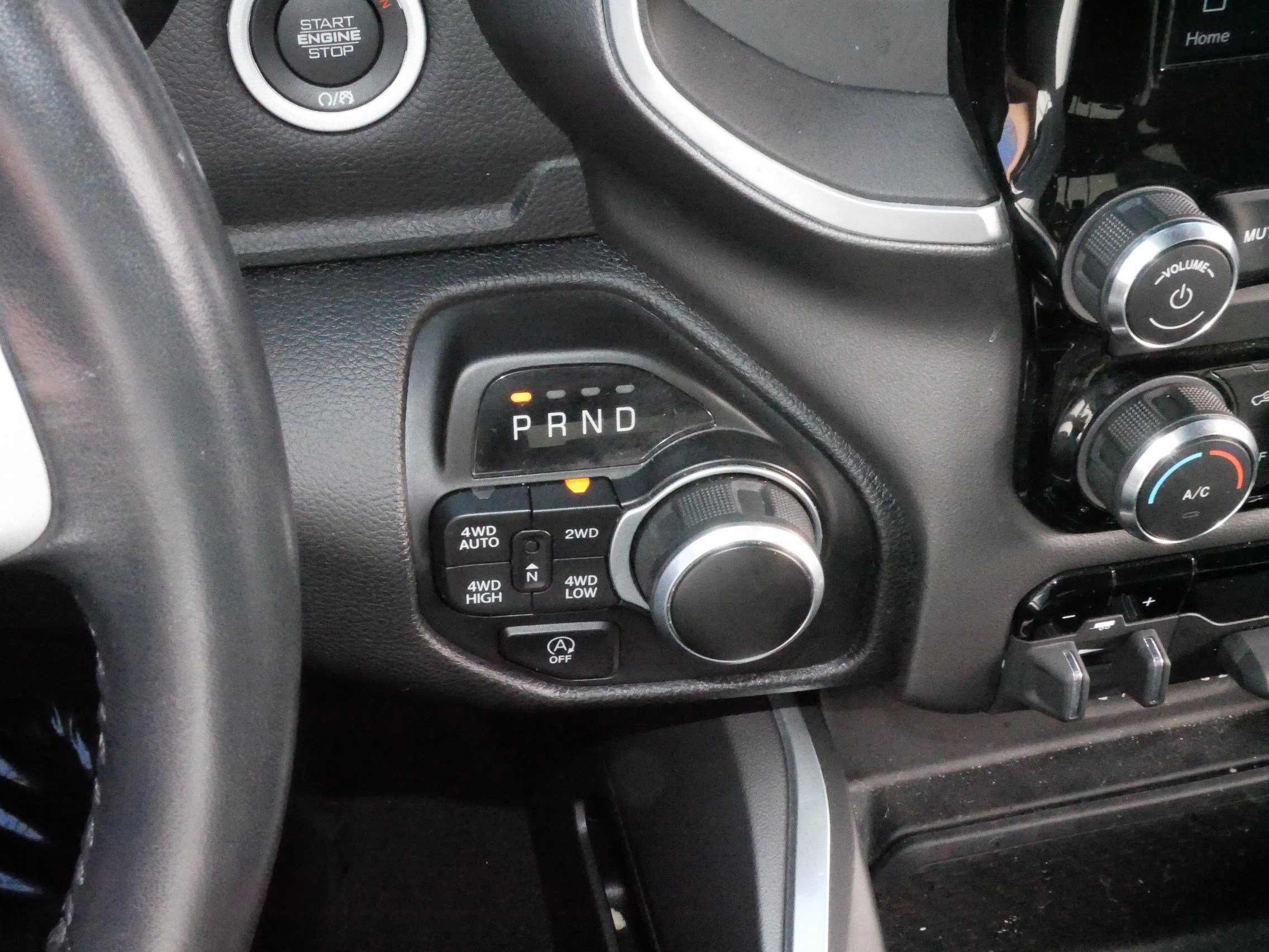 Used 2022 RAM 1500 Big Horn image 24