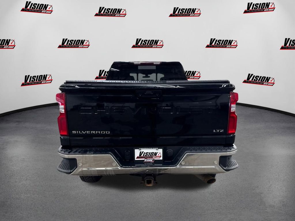 Used 2020 Chevrolet Silverado 2500 LTZ w/ LTZ Plus Package image 6