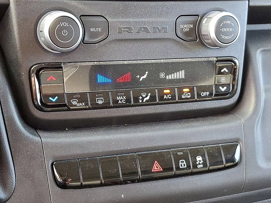 Used 2023 RAM ProMaster 3500 FWD image 13