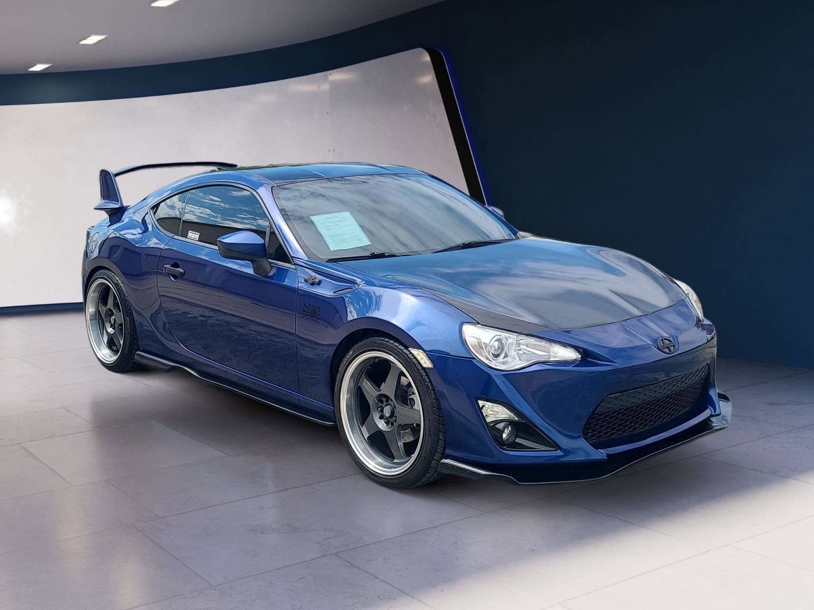 Used 2014 Scion FR-S image 7