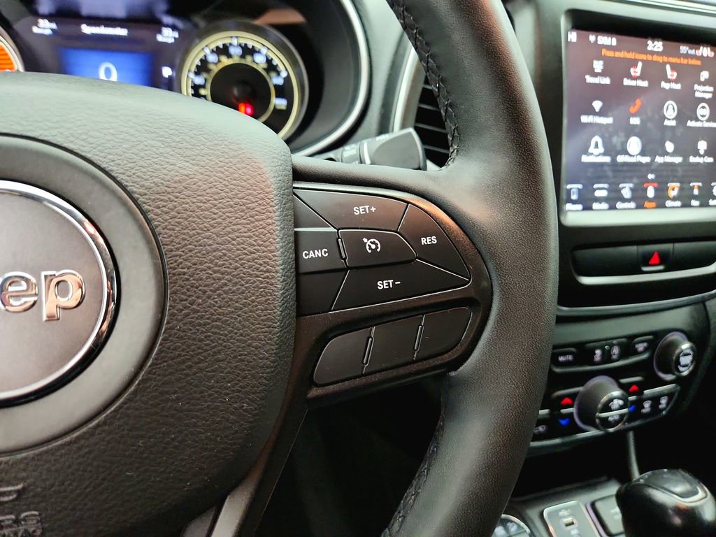 Used 2022 Jeep Cherokee Trailhawk w/ Trailer Tow Group image 23