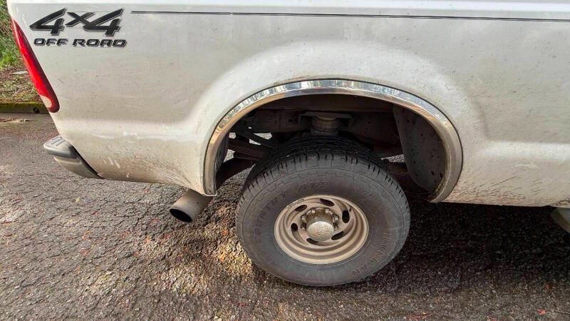 Used 2001 Ford F250 XLT AWD/4WD image 22