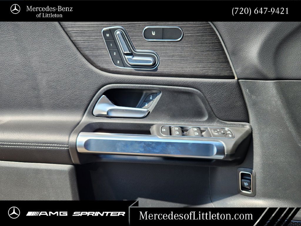 New 2026 Mercedes-Benz GLB 250 4MATIC image 23