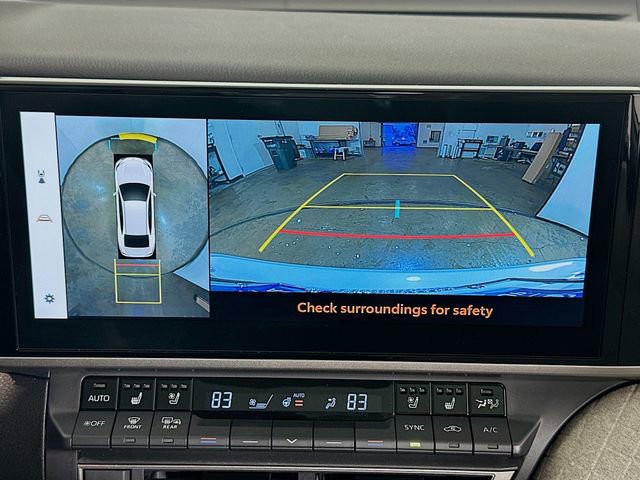 Used 2025 Toyota Camry XLE w/ Premium Plus Package image 24