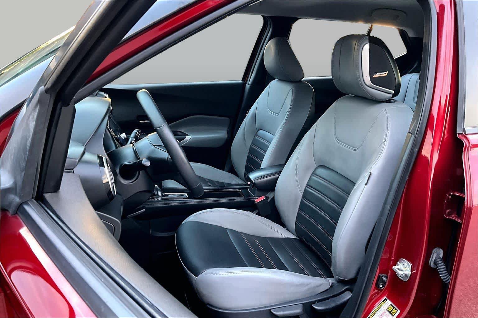 Certified 2021 Nissan Kicks SR w/ SR Premium Package FWD image 8