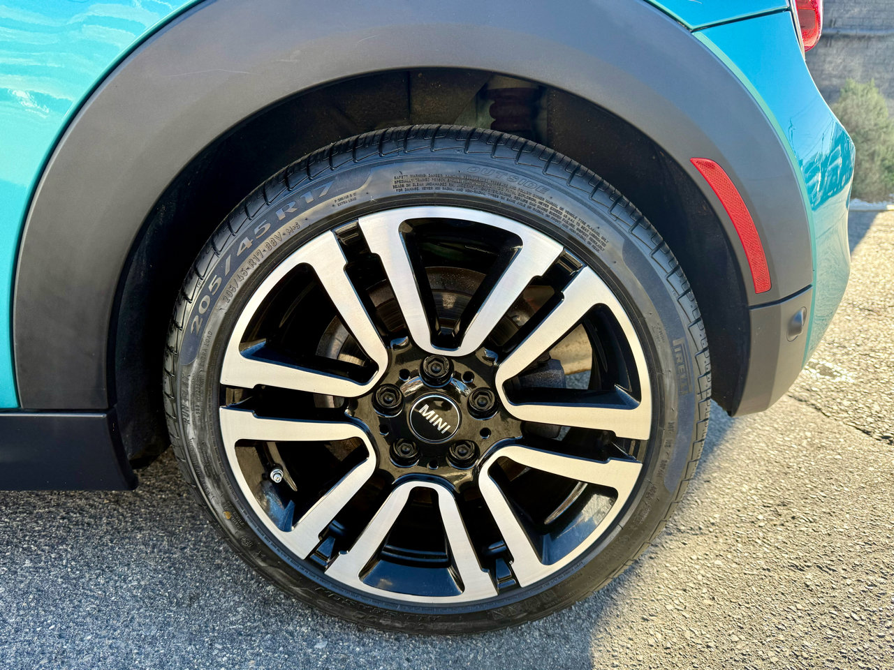 Used 2020 MINI Cooper S image 16