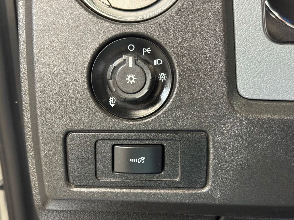 Used 2014 Ford F150 XLT w/ Equipment Group 302A Luxury AWD/4WD image 29