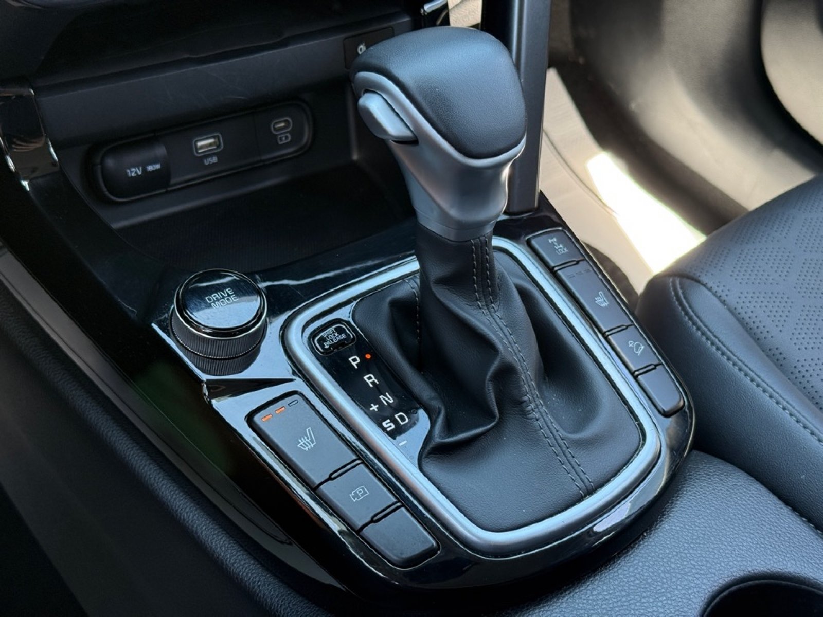 Used 2024 Kia Seltos SX AWD/4WD image 18