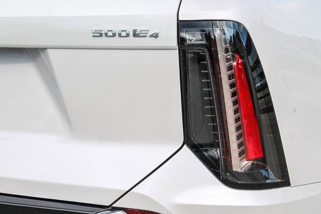 Used 2025 Cadillac Optiq Sport 1 image 7