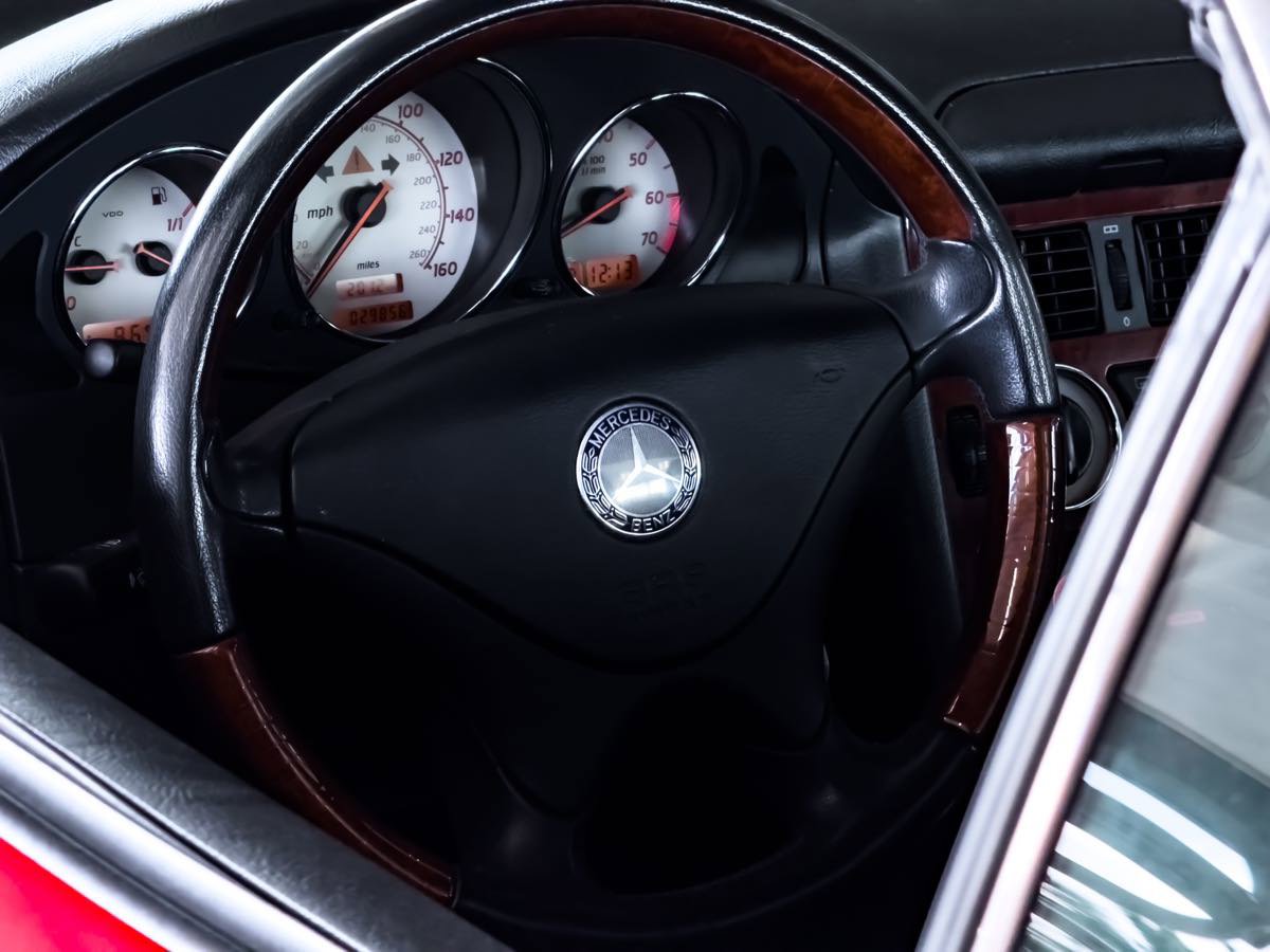 Used 2002 Mercedes-Benz SLK 320 image 27