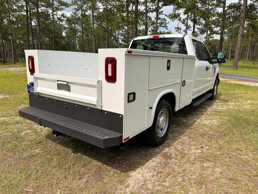 Used 2019 Ford F250 XL w/ Power Equipment Group RWD image 5