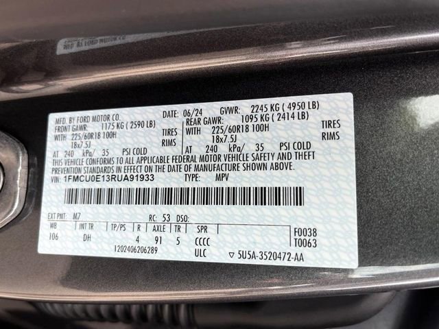 New 2024 Ford Escape SE w/ PHEV Premium Package image 17