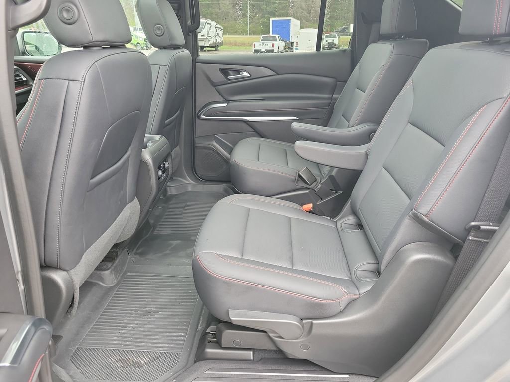 Used 2025 Chevrolet Traverse Z71 w/ LPO, Floor Liner Package image 28