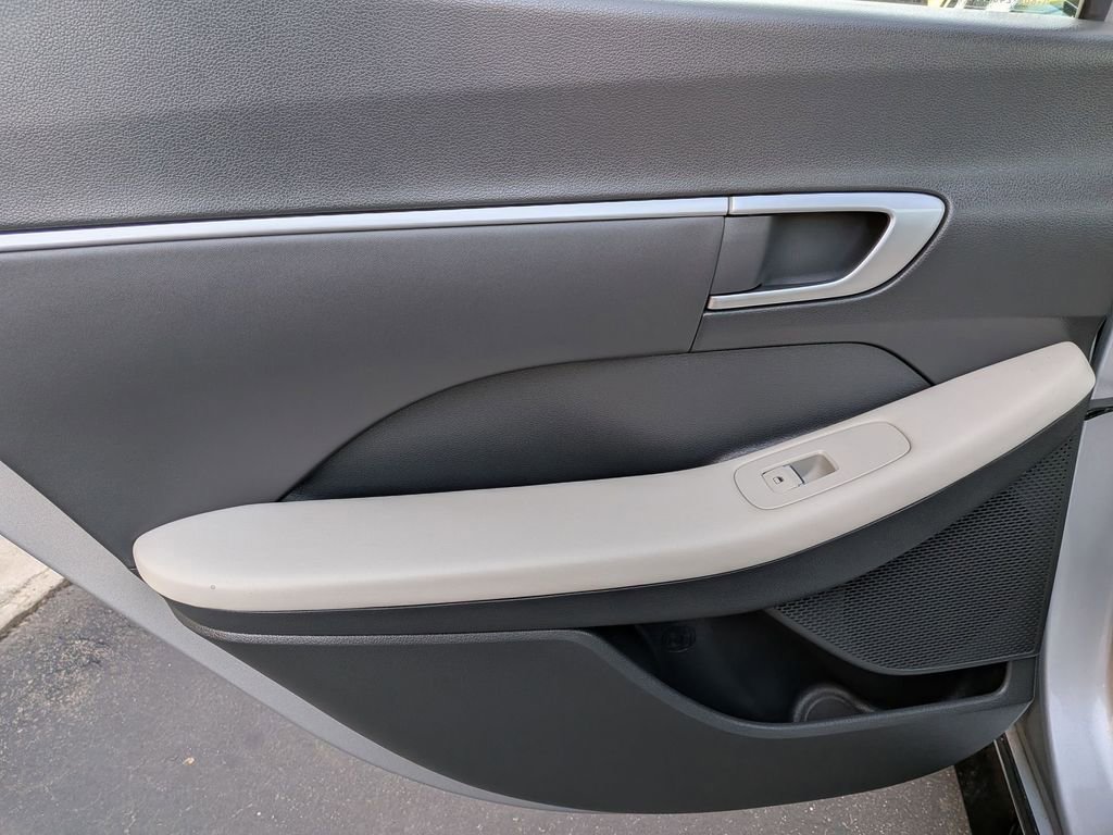 Used 2025 Hyundai Sonata SEL image 25