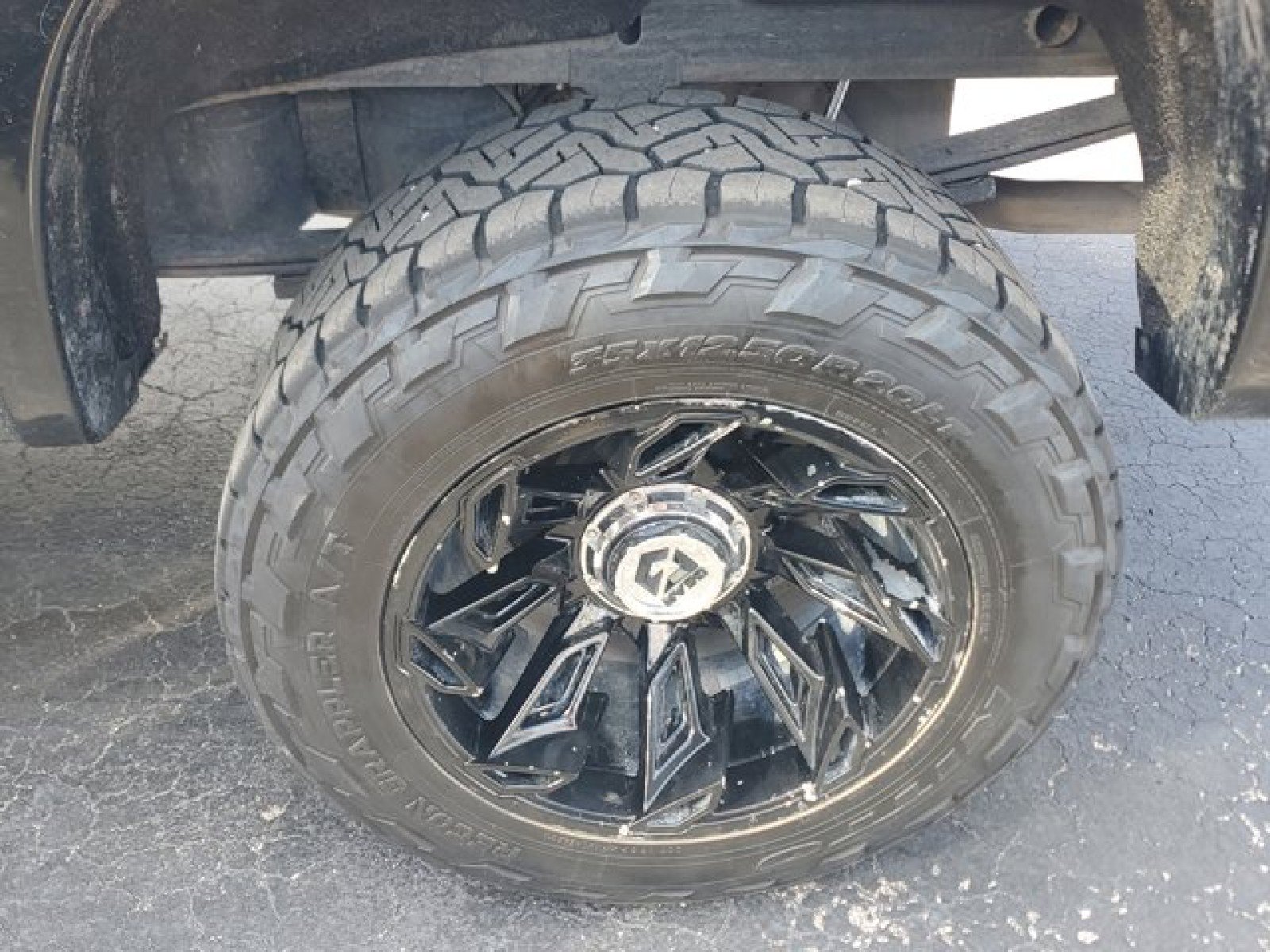 Used 2019 Chevrolet Silverado 1500 LT w/ All-Star Edition AWD/4WD image 5