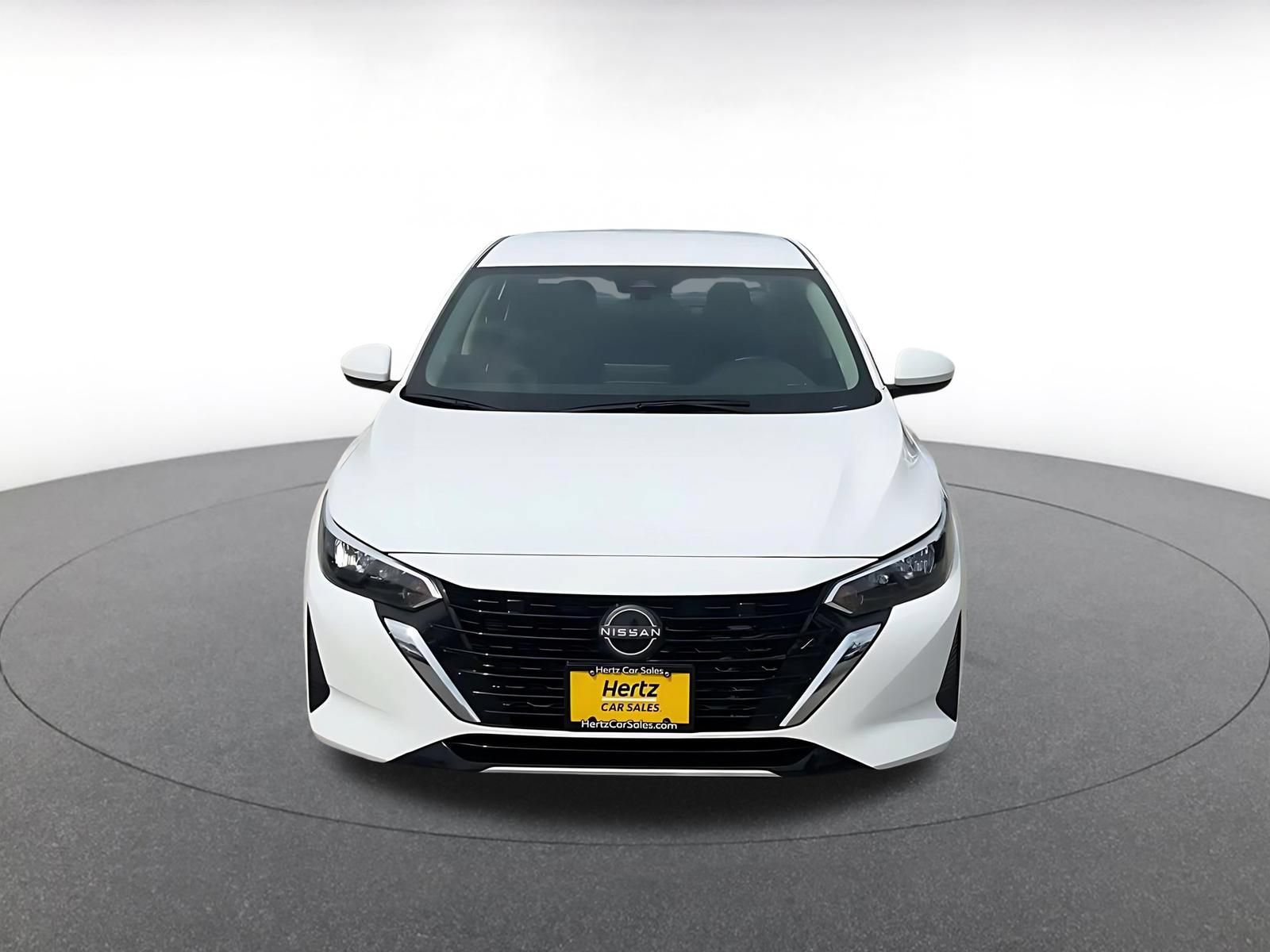 Used 2025 Nissan Sentra SV FWD image 4