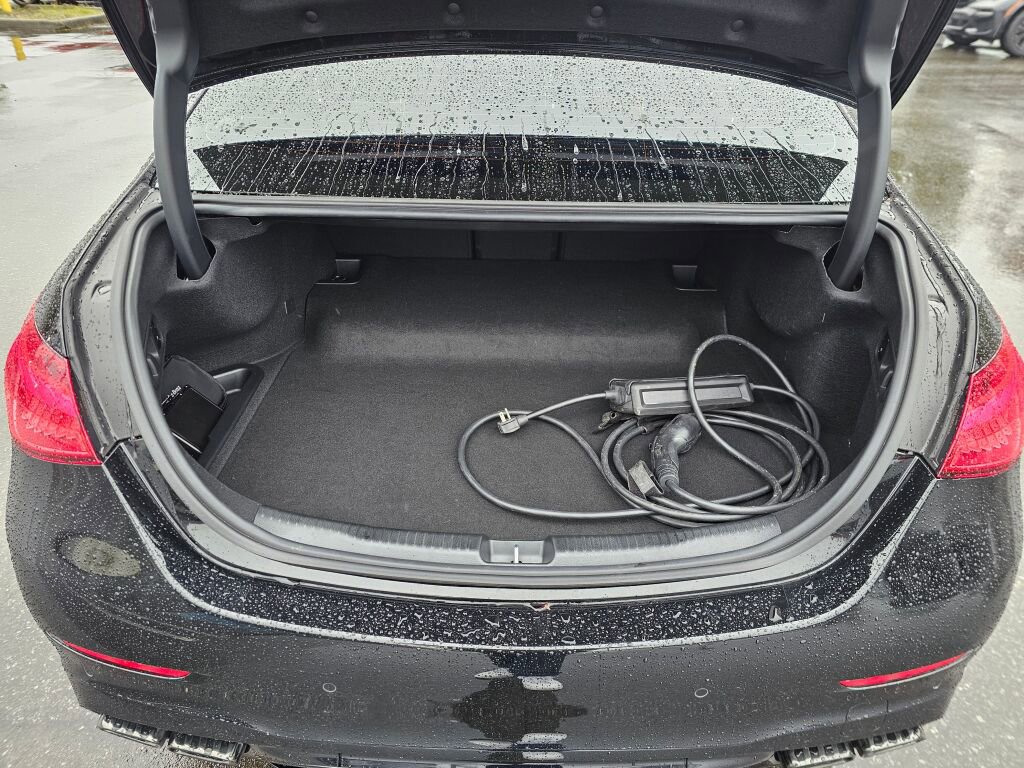 Used 2024 Mercedes-Benz C 63 AMG S image 18