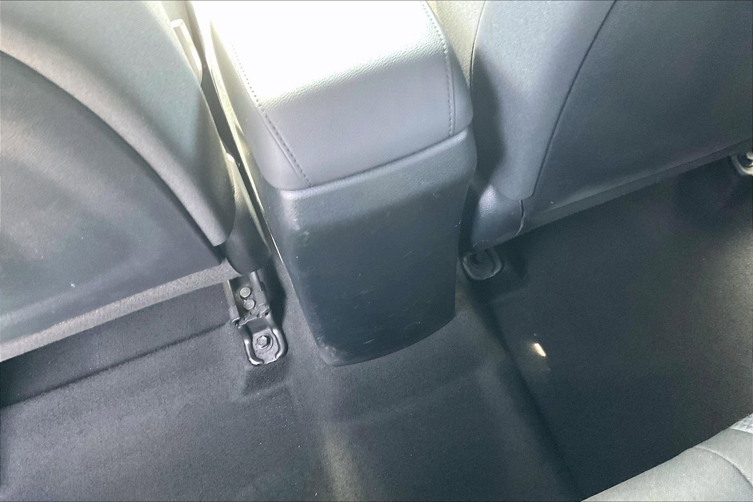Used 2022 Kia Soul LX FWD image 32
