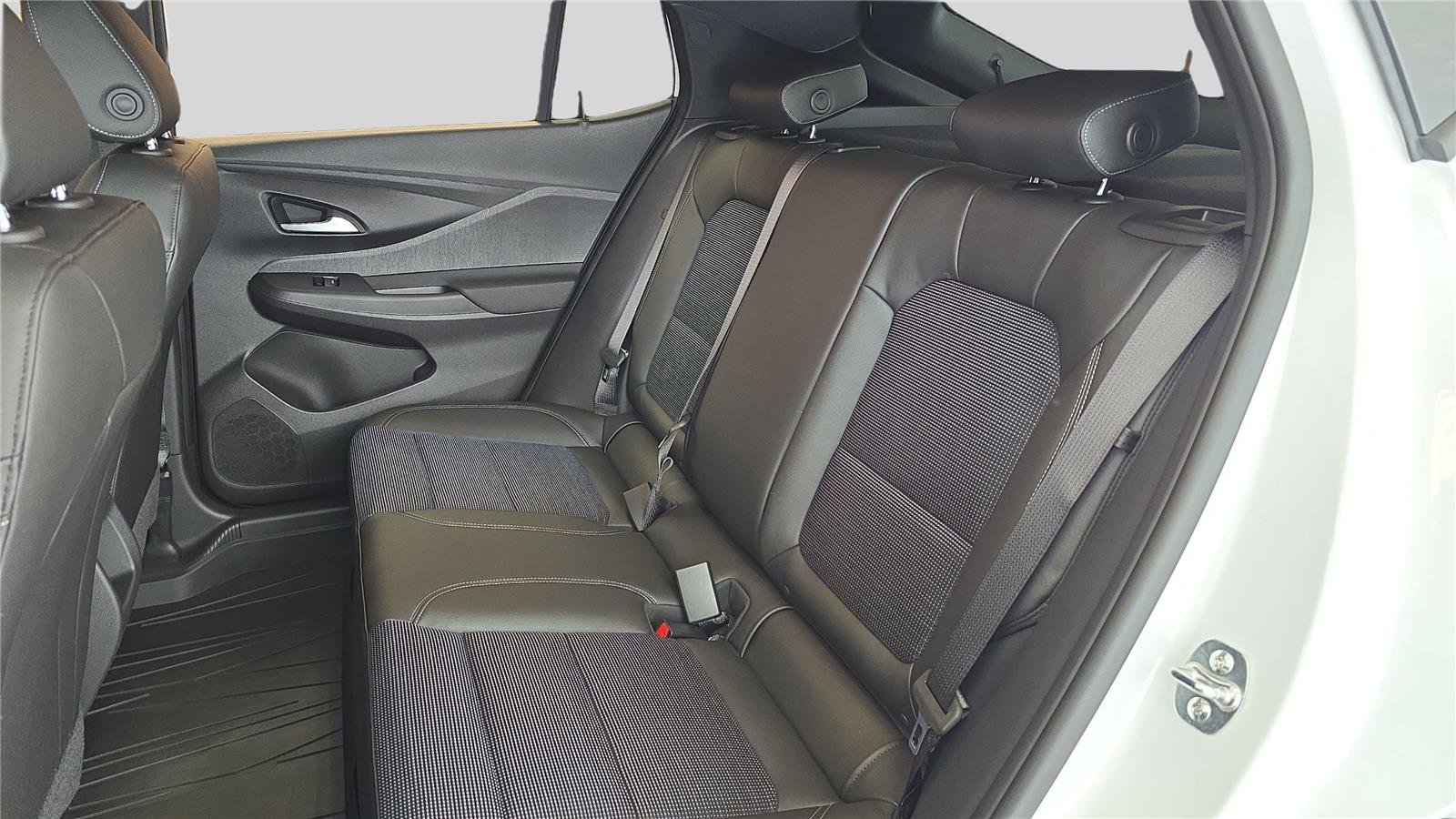 New 2026 Buick Envista Preferred w/ Convenience I Package image 18