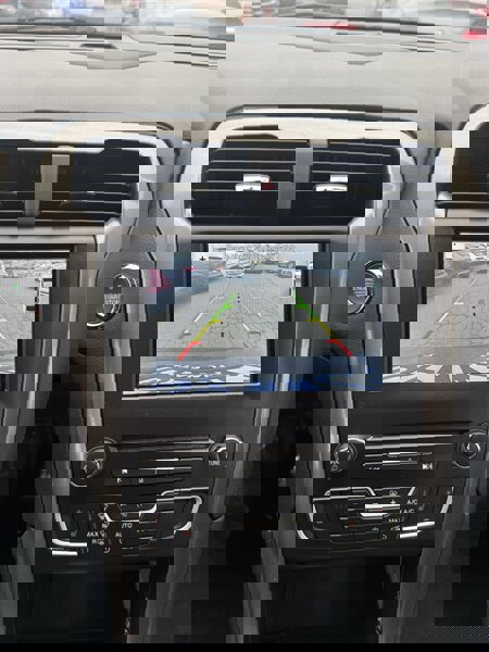 Used 2017 Ford Fusion SE w/ Fusion SE Technology Package image 13