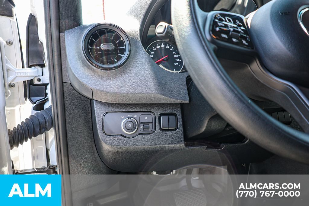 Used 2024 Mercedes-Benz Sprinter 2500 image 28