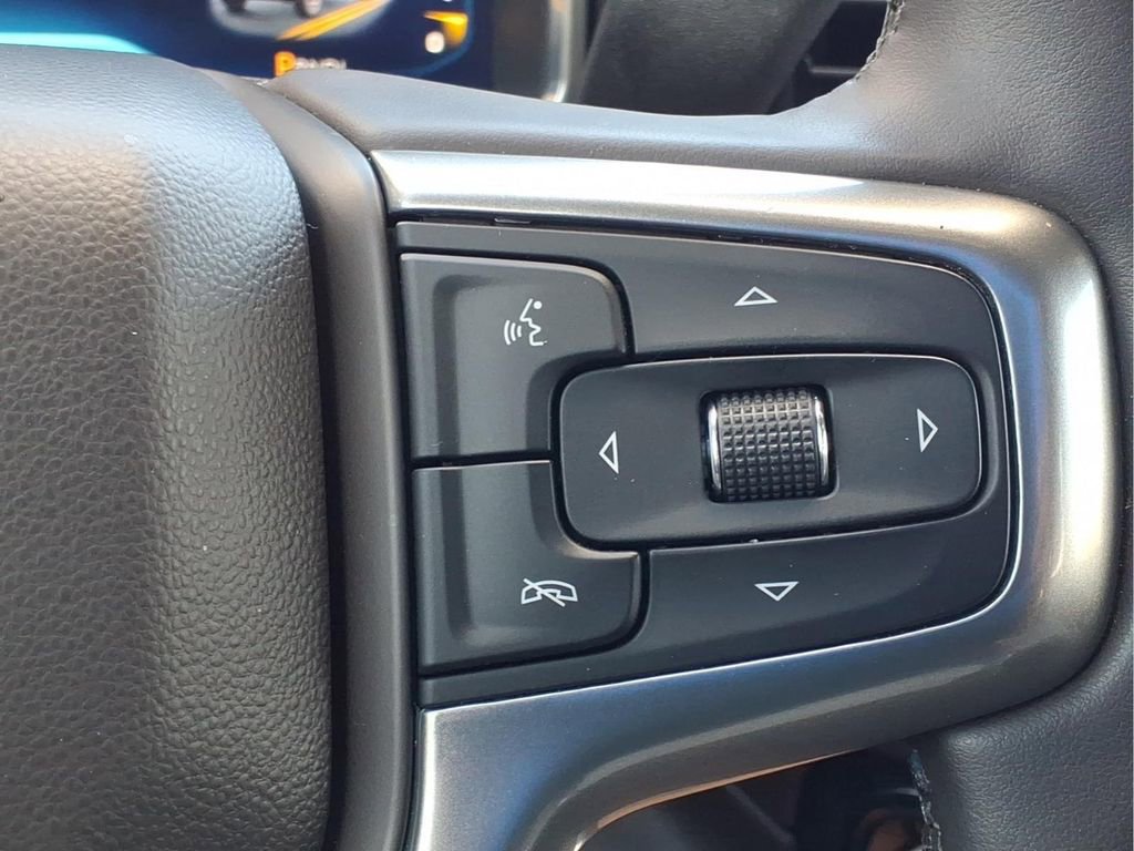 Used 2024 Chevrolet Silverado 2500 LTZ w/ LTZ Convenience Package image 26