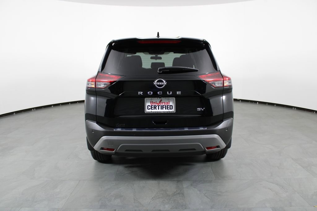 Certified 2023 Nissan Rogue SV image 11