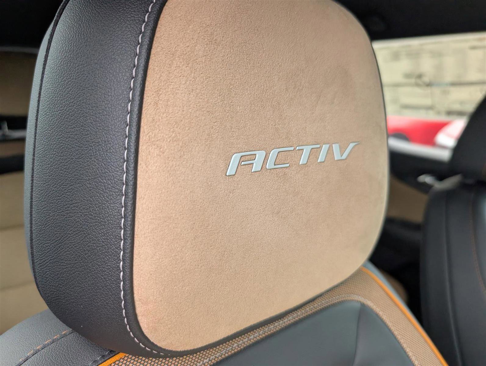 New 2026 Chevrolet Equinox ACTIV image 8