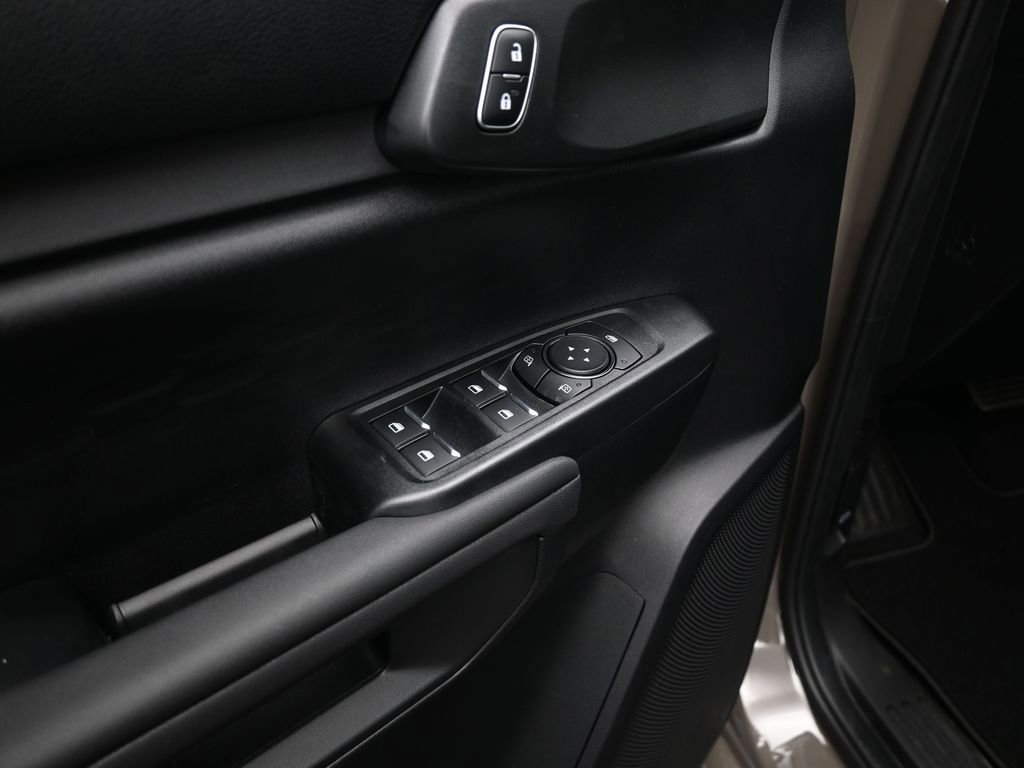 New 2025 Ford Ranger XL image 9