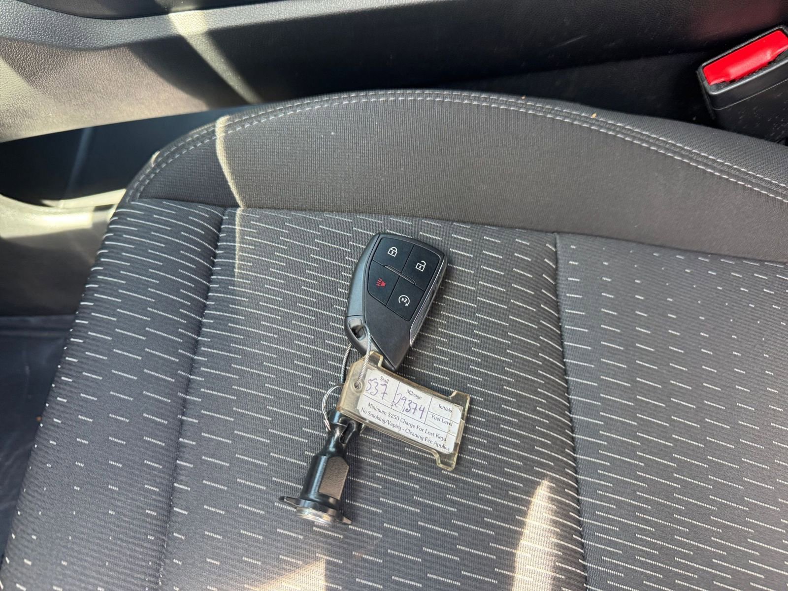 Used 2025 Chevrolet Equinox LT FWD image 22