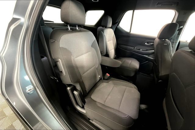 Used 2023 Chevrolet Traverse LT image 27