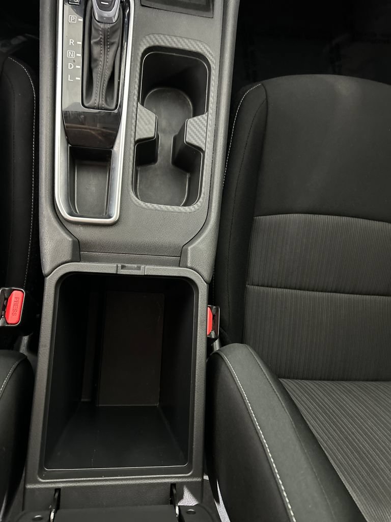 Used 2025 Nissan Sentra SV FWD image 15