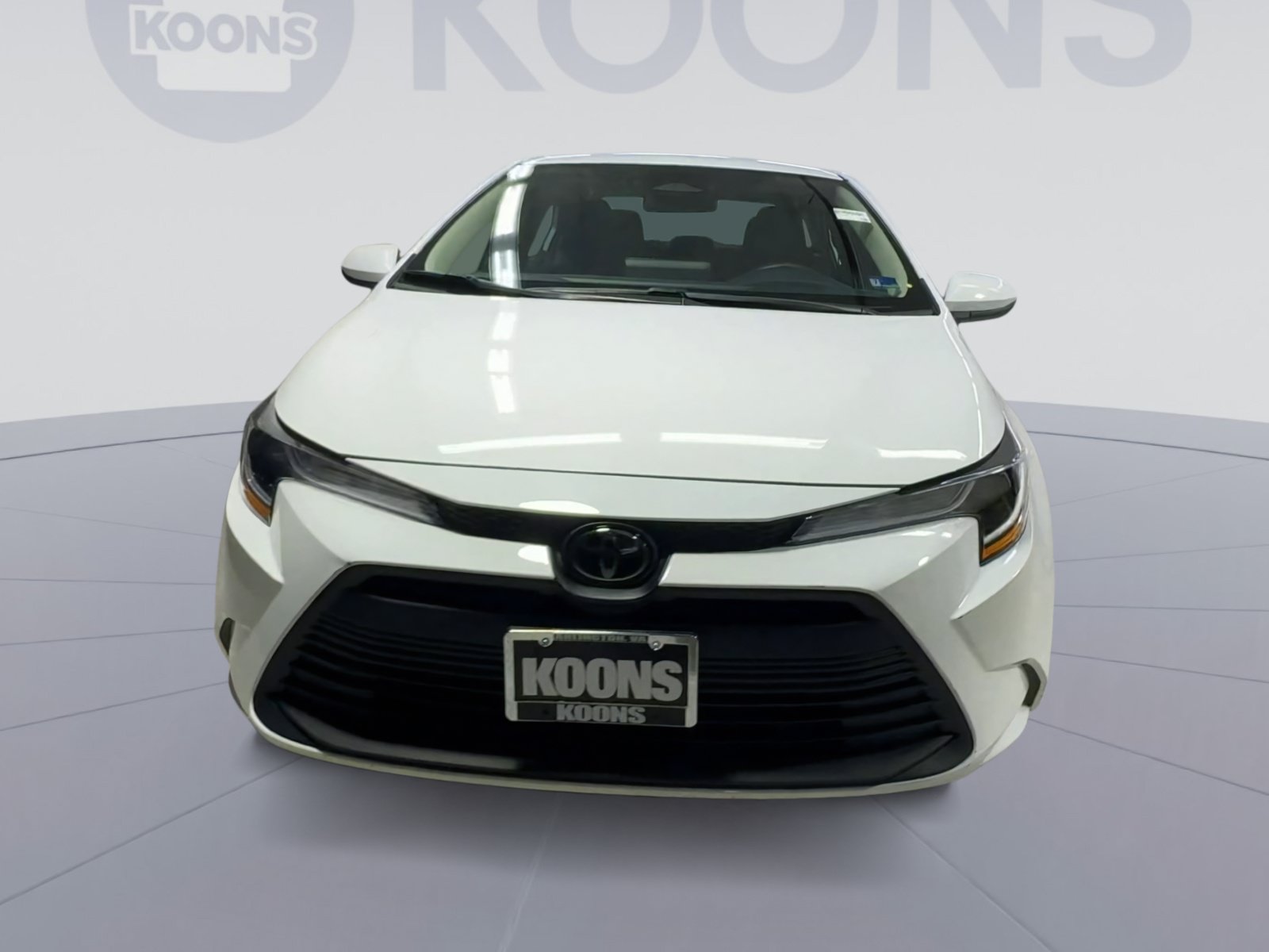 Used 2025 Toyota Corolla LE FWD image 4