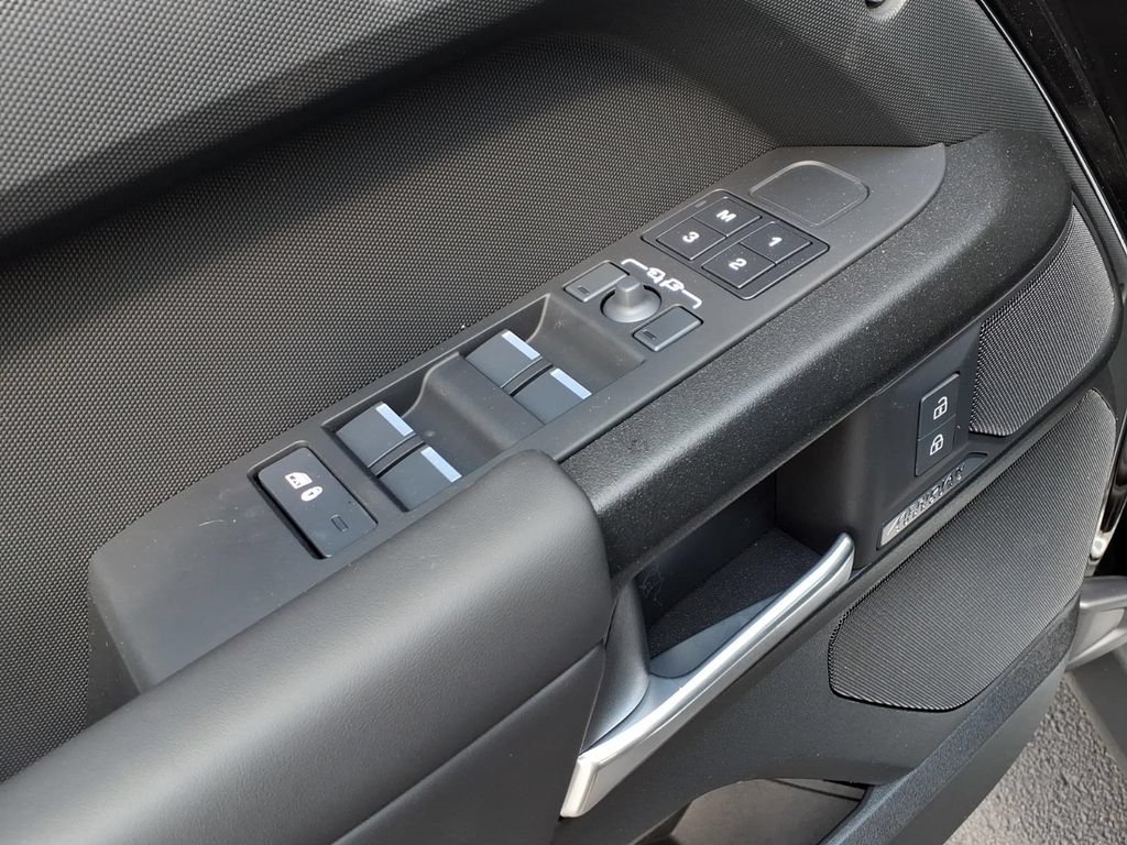 New 2026 Land Rover Defender 130 X AWD/4WD image 10