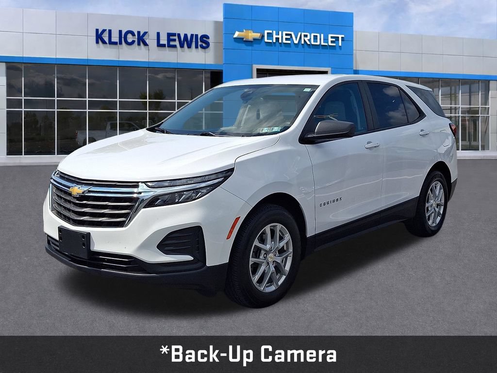 Used 2023 Chevrolet Equinox LS w/ LS Convenience Package AWD/4WD image 3